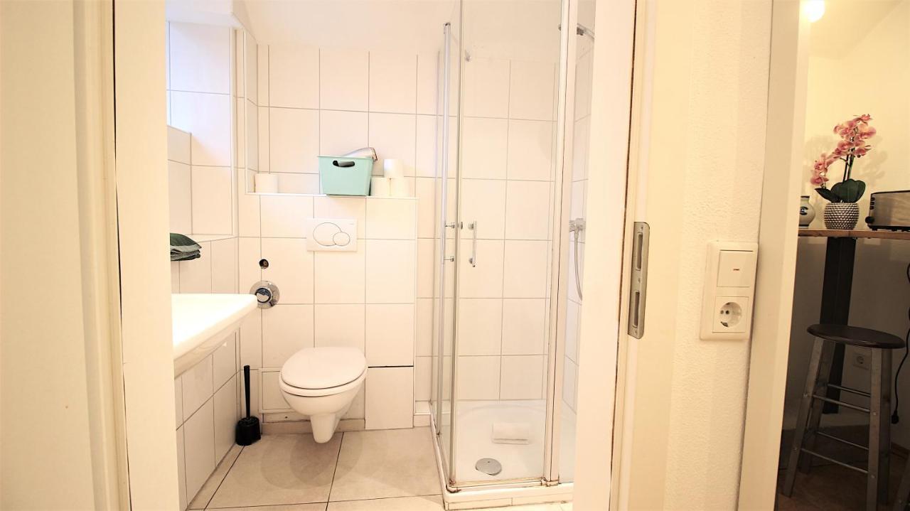 Xxx Fully Equipped Apartment Near Main Station! 维尔茨堡 外观 照片