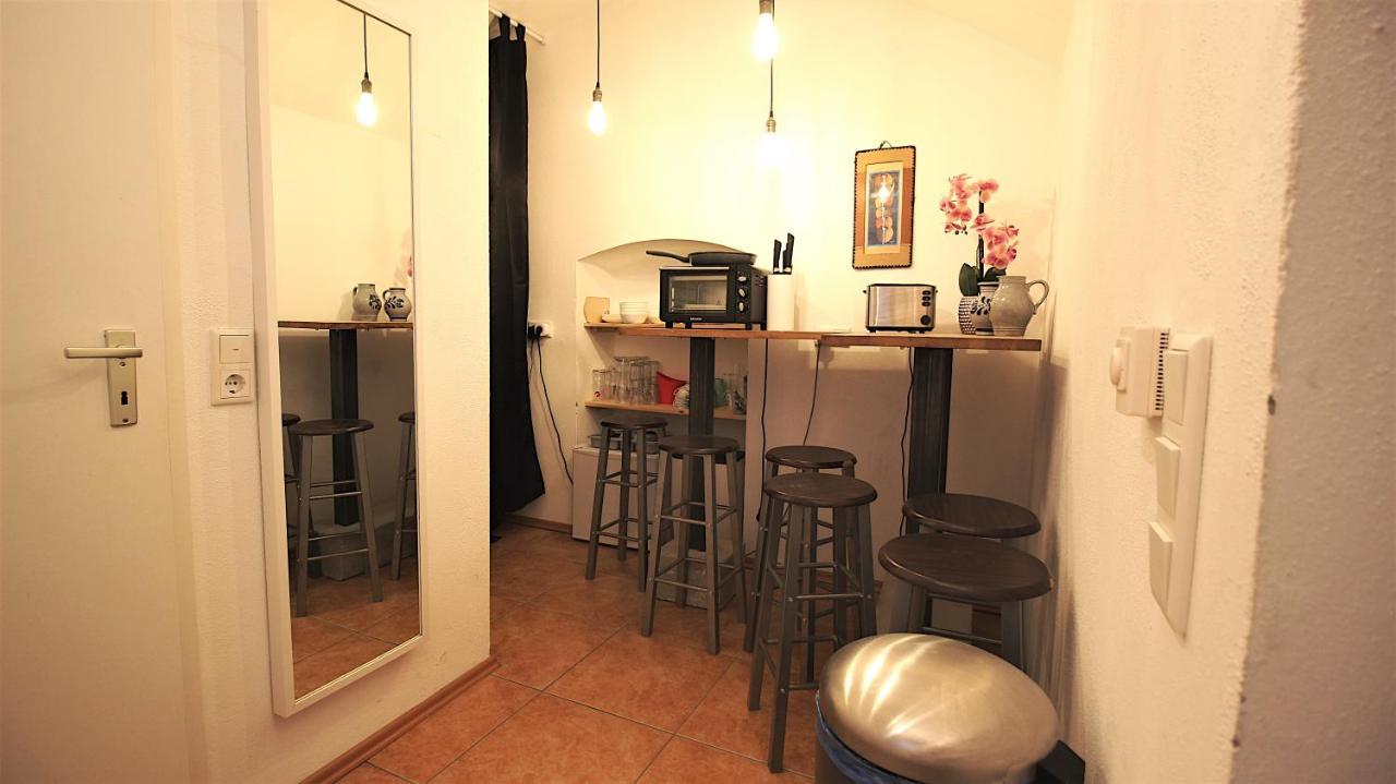 Xxx Fully Equipped Apartment Near Main Station! 维尔茨堡 外观 照片
